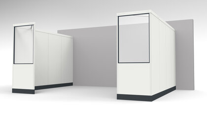 Freistehende Stellwand vor einer Hallenwand mit Öffnung zum Befahren Freistehende Stellwand vor einer Hallenwand mit Öffnung zum Befahren mit einem Flurfahrzeug